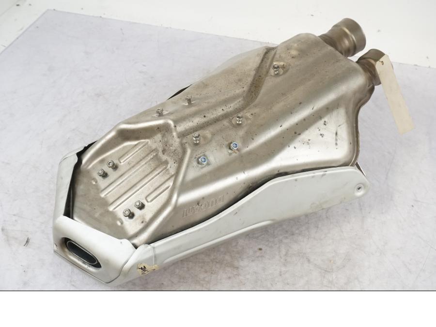 Höger sida på Ljuddämpare från en Ducati 749 -2003 motorcykel.