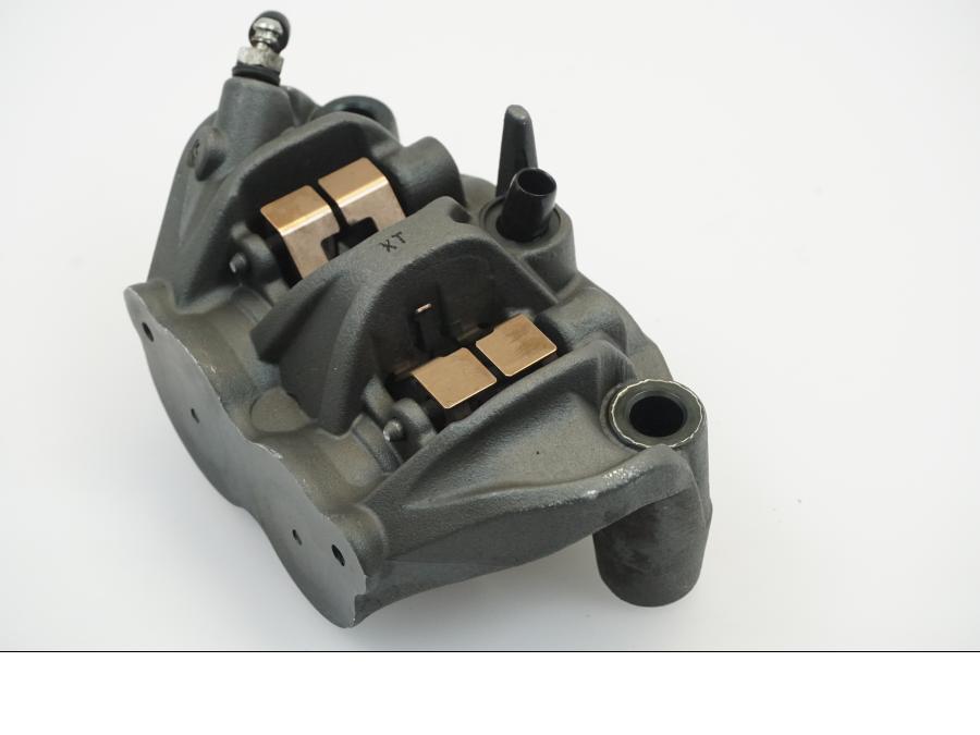 Vänster sida på Bromsok från en Kawasaki Z 1000 -2014 motorcykel.