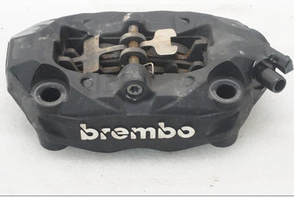 Framsidan på Bromsok från en BMW R 1200 GSA -2017 motorcykel.