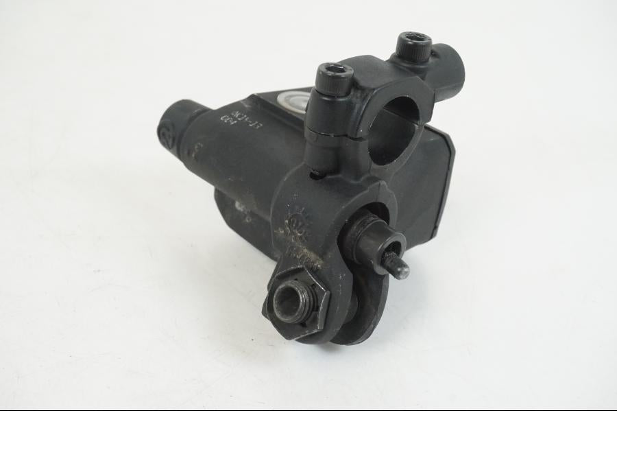 Extrabild1 på Bromshuvudcylinder från en AJP PR7 -2021 motorcykel.