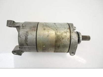 Höger sida på Startmotor från en Kawasaki Zephyr 550 -1995 motorcykel.