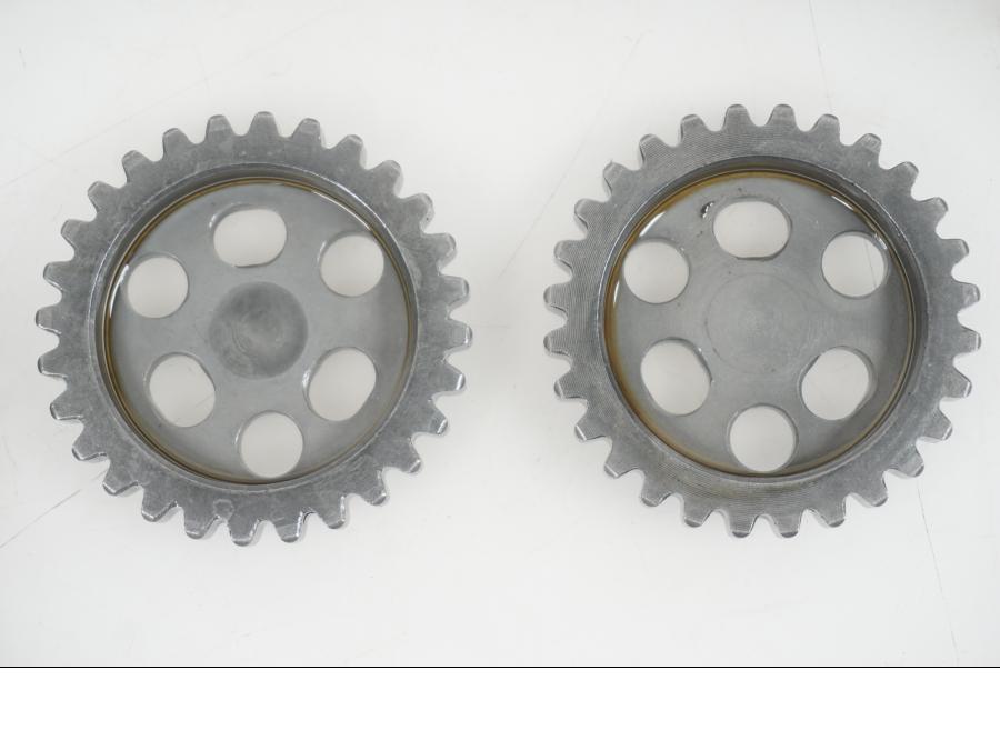 Vänster sida på Kamkedja från en BMW F 850 GS -2019 motorcykel.