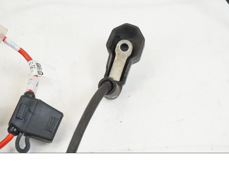 Extrabild2 på Startrelä från en Triumph Speed Triple -2021 motorcykel.