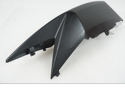 Snett uppifrån på Bakvinge från en Suzuki GSX-R 750 -2009 motorcykel.