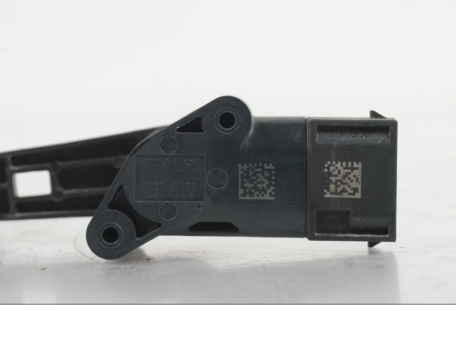 Snett uppifrån på Nivåsensor från en BMW R 1250 GS -2021 motorcykel.