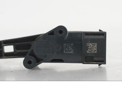 Snett uppifrån på Nivåsensor från en BMW R 1250 GS -2021 motorcykel.