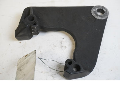 Framsidan på Bromsoksfäste från en H-D Sportster 883 XL -1997 motorcykel.