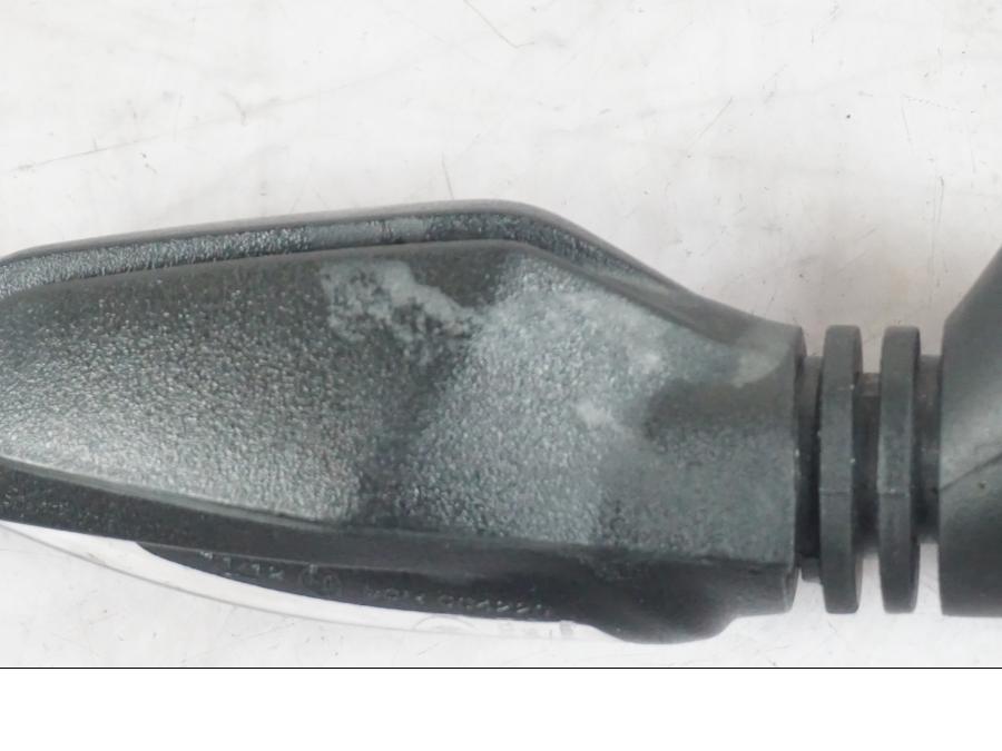 Höger sida på Blinkers LED från en KTM 1290 Super Duke R -2022 motorcykel.