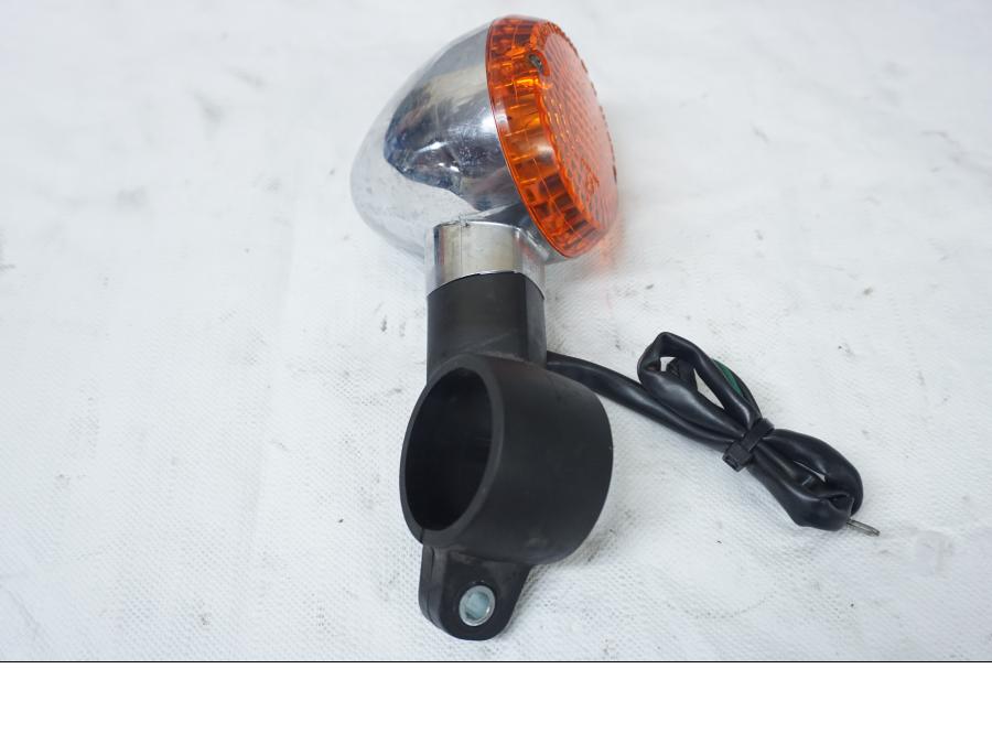 Snett uppifrån på Blinkers från en Kawasaki VN 800 -1996 motorcykel.