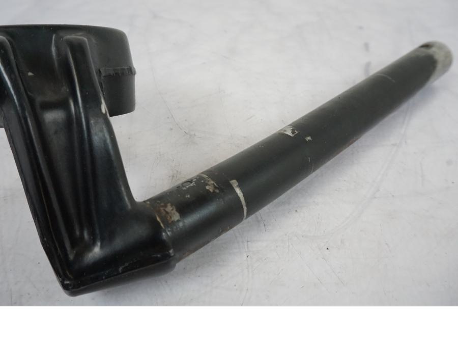 Vänster sida på Styre från en Honda CBR 900 RR -2003 motorcykel.