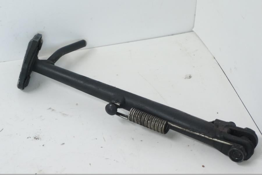 Vänster sida på Sidostöd från en Kawasaki ER-6N -2012 motorcykel.