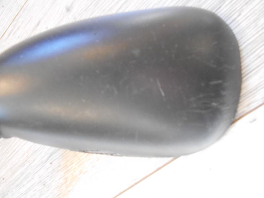 Vänster sida på Backspegel från en Suzuki GSX-R 600 -1999 motorcykel.