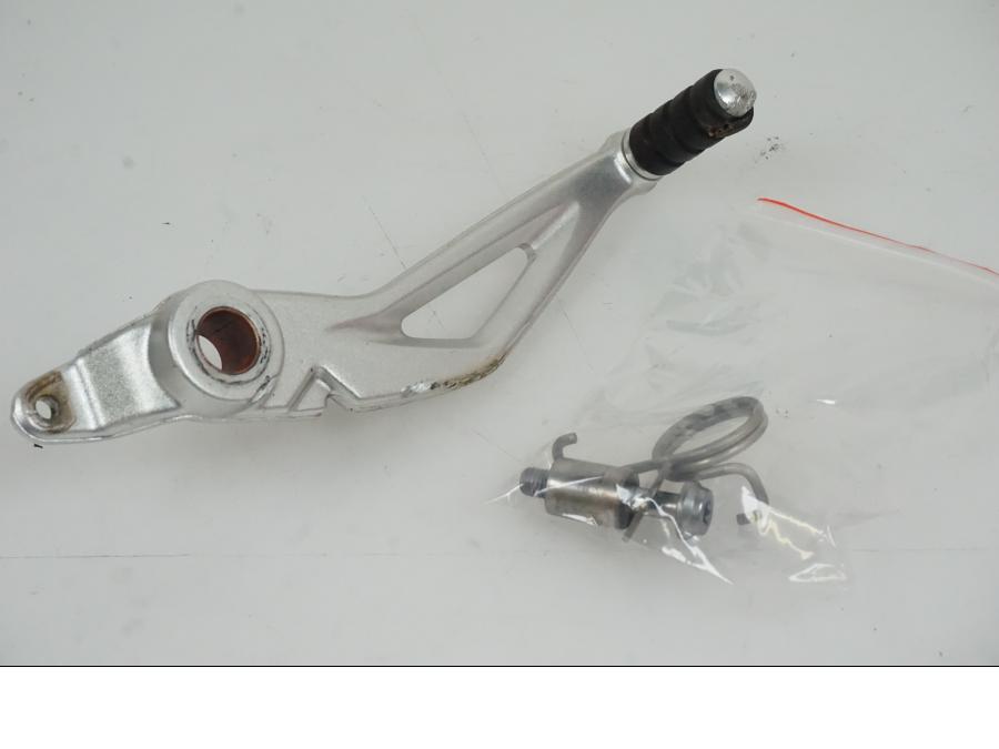 Framsidan på Bromspedal från en BMW R Ninet -2017 motorcykel.