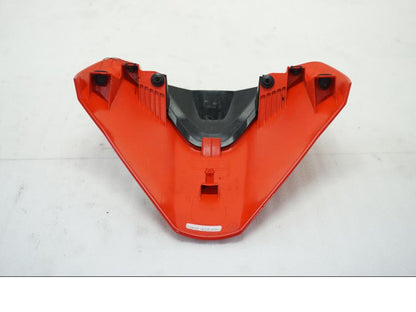 Baksidan på Instrumentkåpa från en Ducati Hypermotard -2020 motorcykel.