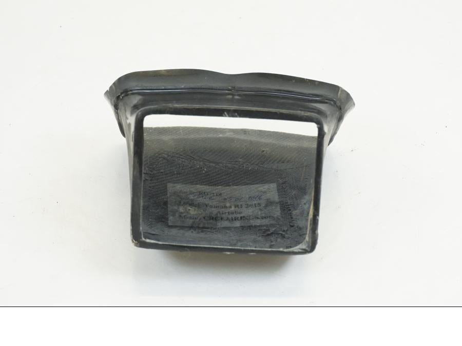 Höger sida på Luftintag från en Yamaha YZF 1000 R1 -2015 motorcykel.