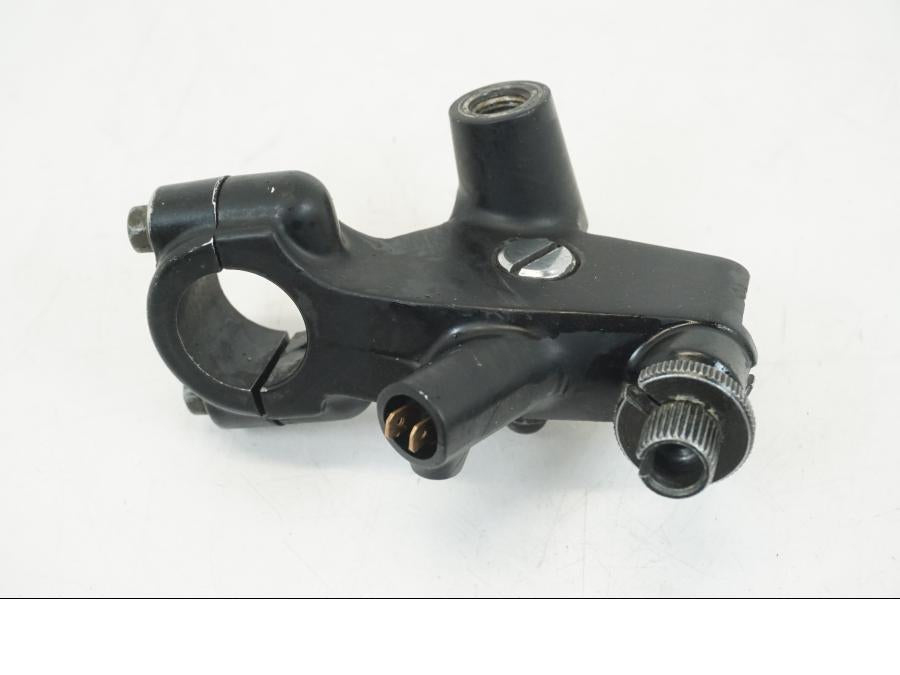 Framsidan på Kopplingsklo från en Honda CB 750 -2002 motorcykel.