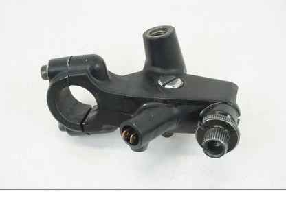 Framsidan på Kopplingsklo från en Honda CB 750 -2002 motorcykel.