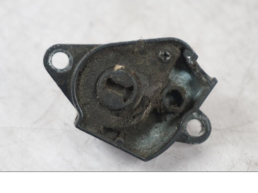 Vänster sida på Låssats från en Triumph Tiger -2009 motorcykel.