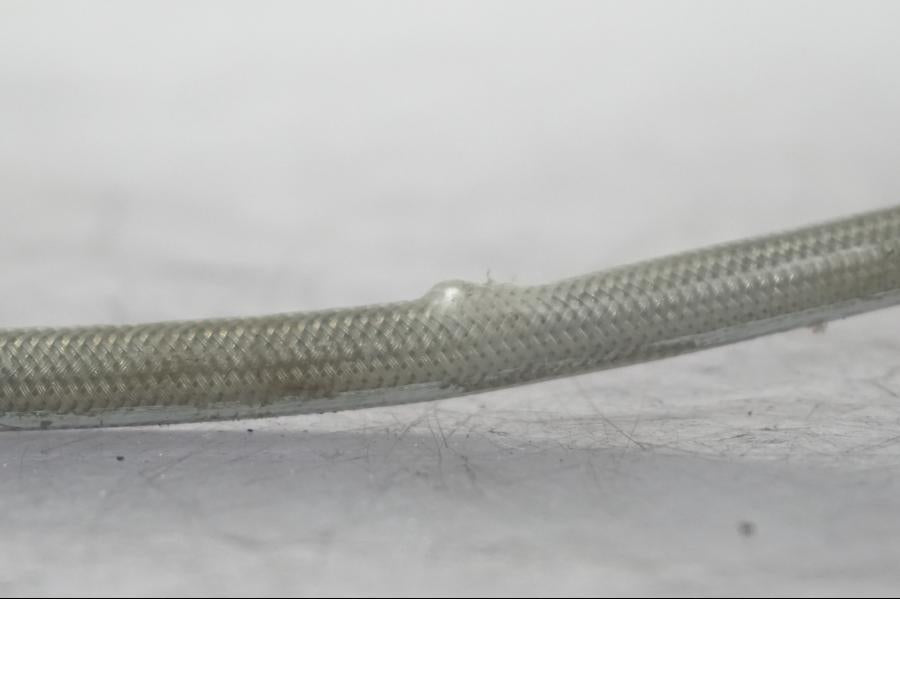 Extrabild2 på Bromsledning från en KTM 690 SM R -2009 motorcykel.