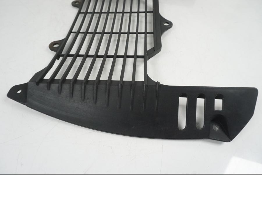 Baksidan på Vattenkylgaller från en Yamaha XT 660 X -2005 motorcykel.