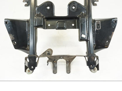 Snett nerifrån på Bakram från en BMW F 650 CS -2003 motorcykel.