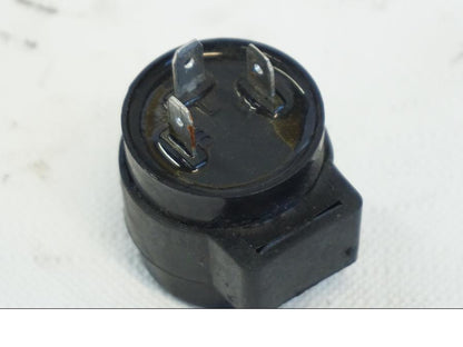 Höger sida på Blinkersrelä från en Yamaha YZF R6 -2006 motorcykel.