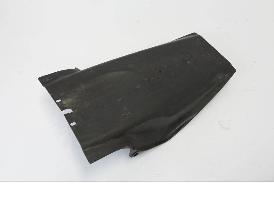 Extrabild2 på Kåpset från en KTM 690 Duke -2016 motorcykel.