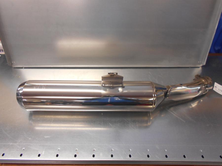 Framsidan på Ljuddämpare från en Yamaha FJR 1300 -2012 motorcykel.