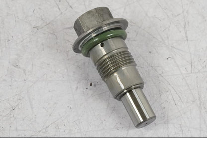 Framsidan på Kamkedjesträckare från en BMW R 1250 GS -2023 motorcykel.