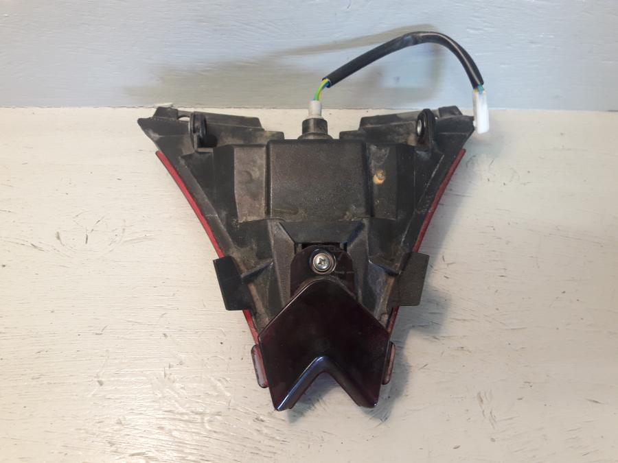 Baksidan på Baklampa från en Aprilia RS 125 -2017 motorcykel.