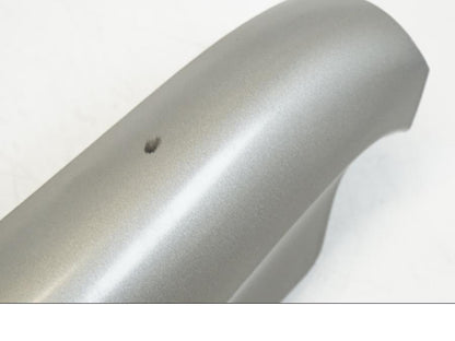 Baksidan på Styrkåpa från en BMW K 1200 LT -2004 motorcykel.