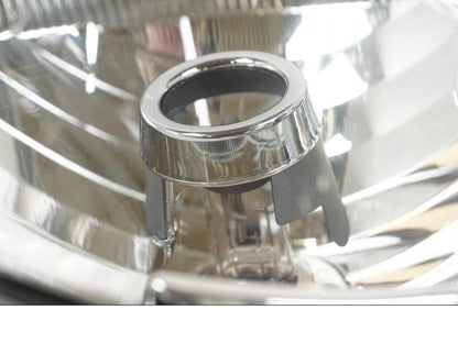 Extrabild1 på Strålkastare från en Suzuki GSF 1250 -2010 motorcykel.