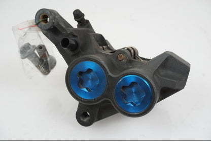 Framsidan på Bromsok från en Yamaha YZF R6 -2006 motorcykel.