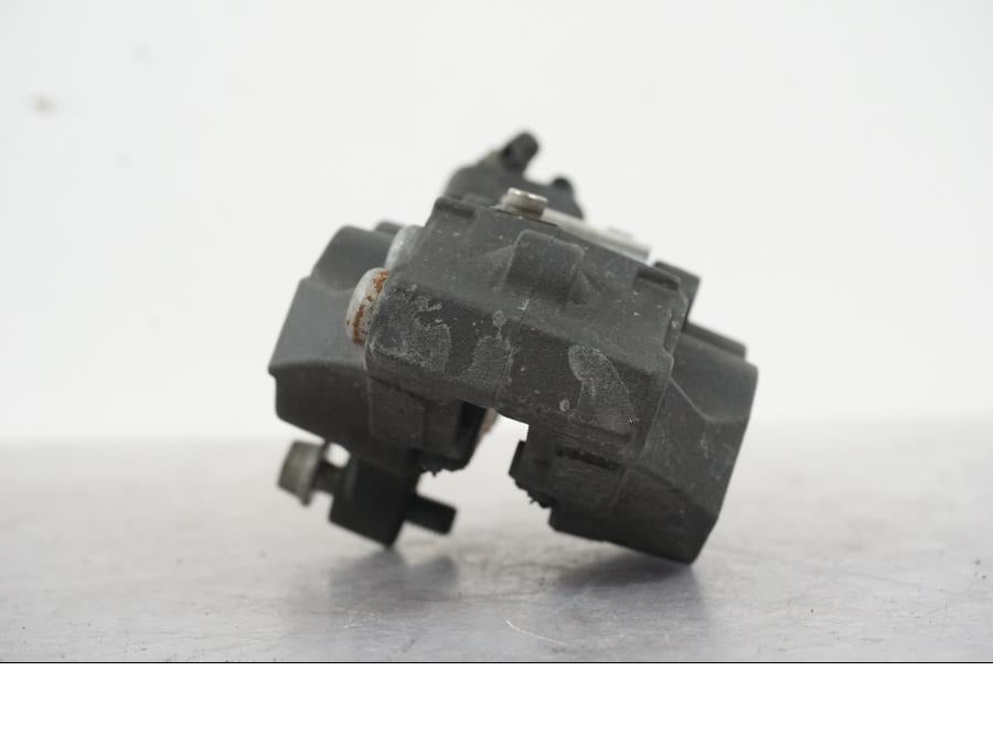 Vänster sida på Bromsok från en BMW K 1600 GTL -2015 motorcykel.