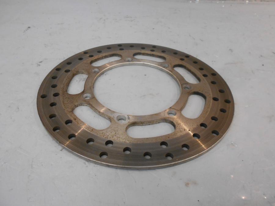 Baksidan på Bromsskiva från en Kawasaki VN 1500 Classic Tourer -2002 motorcykel.