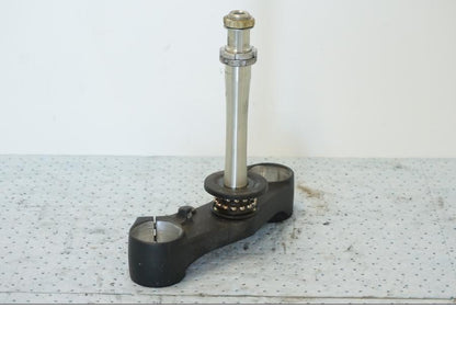 Höger sida på Gaffelkrona från en Suzuki GSX 1300 BK -2008 motorcykel.