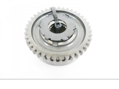 Baksidan på Startkopplingsdrev från en Honda VFR 800 -2005 motorcykel.