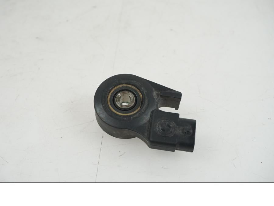 Framsidan på Sidostödsbrytare från en BMW F 750 GS -2019 motorcykel.