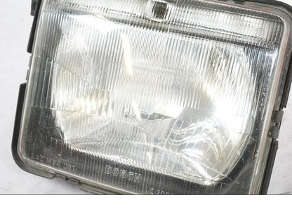 Baksidan på Strålkastare från en BMW K 1100 LT -1999 motorcykel.