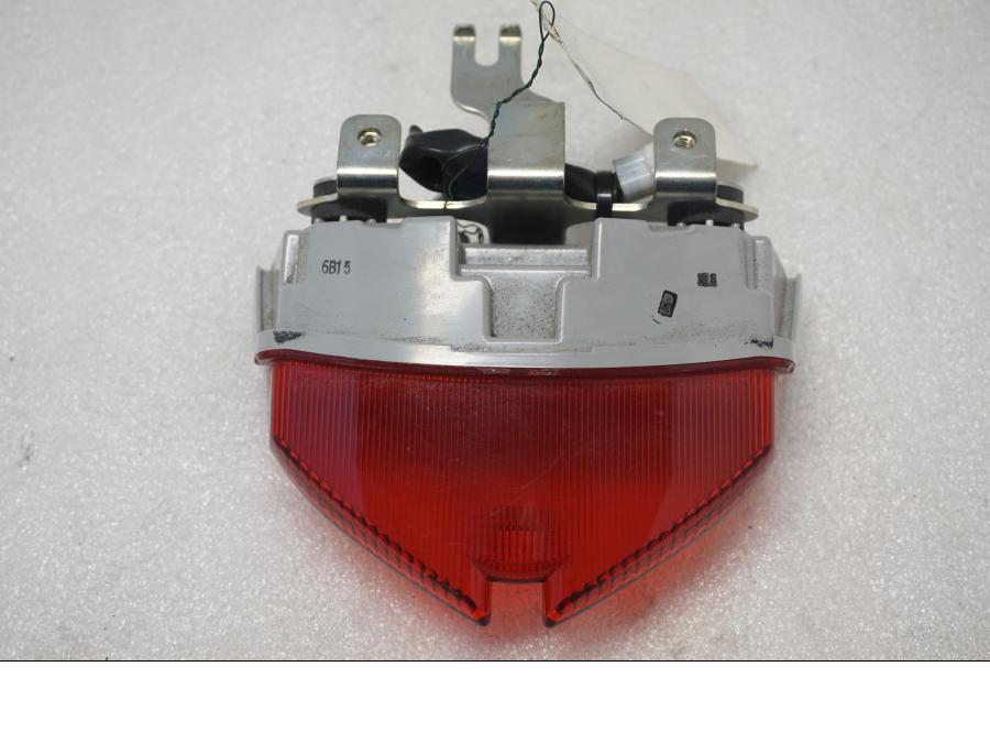 Framsidan på Baklampa från en Suzuki SV 650 -2016 motorcykel.