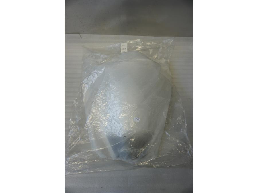 Baksidan på Vindruta från en Honda CBR 600 RR -2004 motorcykel.