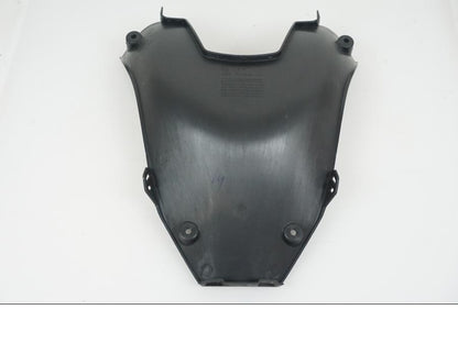 Baksidan på Trekanten från en Yamaha YZF-R 125 -2021 motorcykel.