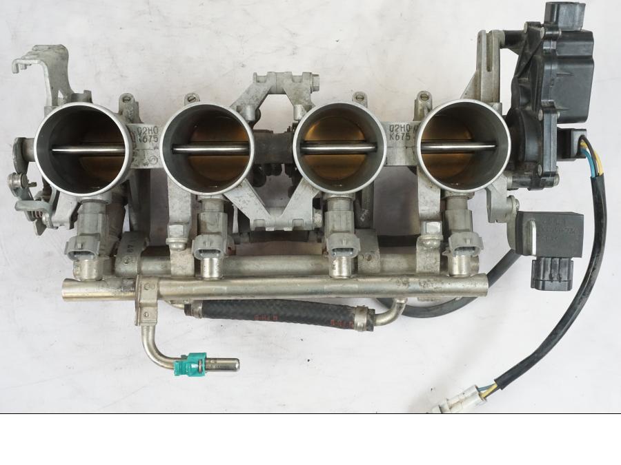 Extrabild6 på Spjällhus från en Suzuki GSX-R 750 -2007 motorcykel.