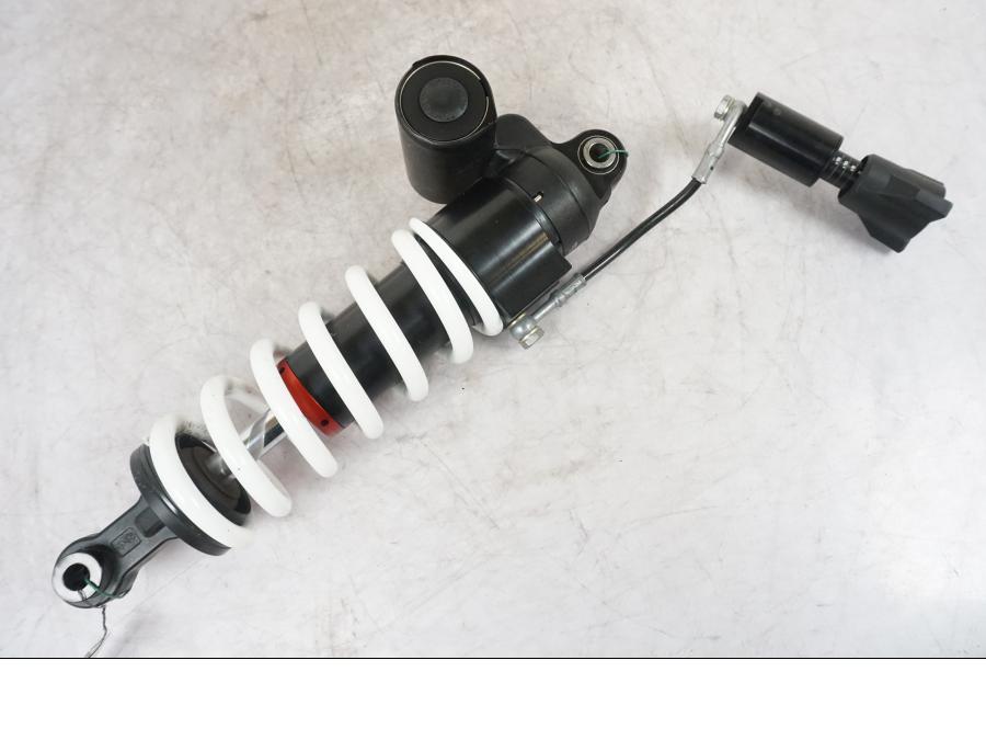 Extrabild3 på Stötdämpare från en KTM 1290 Super Duke R -2022 motorcykel.