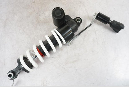 Extrabild3 på Stötdämpare från en KTM 1290 Super Duke R -2022 motorcykel.