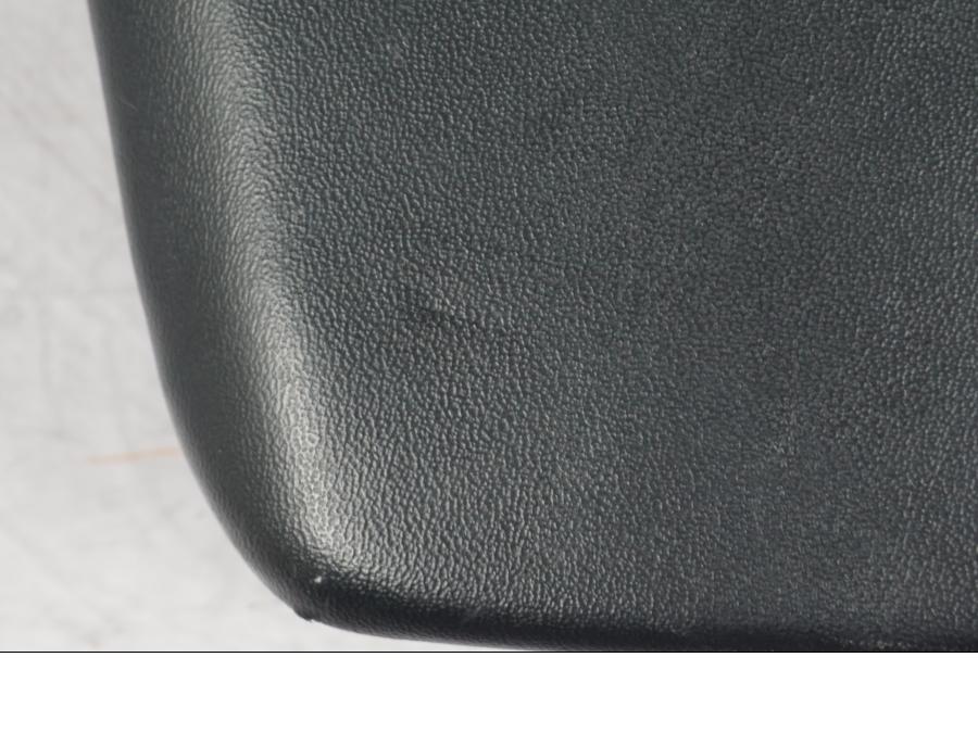 Vänster sida på Sadel från en Honda CBR 1000 RR -2009 motorcykel.