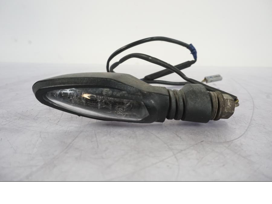 Framsidan på Blinkers LED från en KTM 125 Duke -2017 motorcykel.