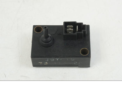 Framsidan på Boostsensor från en Yamaha XV 1100 -1993 motorcykel.