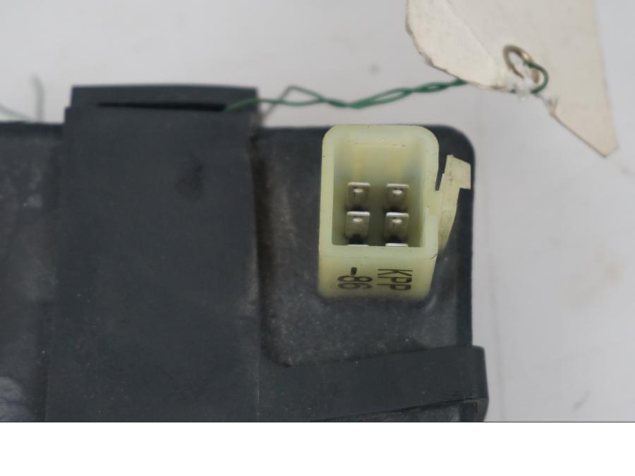 Höger sida på CDI / ECU från en Honda CBR 125 R -2006 motorcykel.