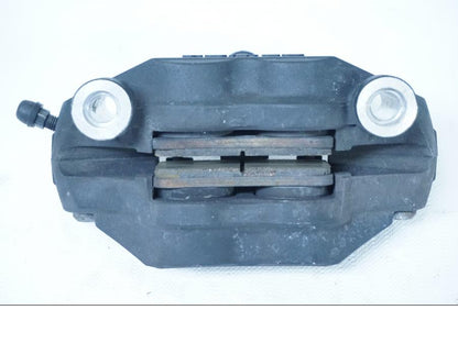 Snett uppifrån på Bromsok från en Suzuki GSX-R 750 -2009 motorcykel.